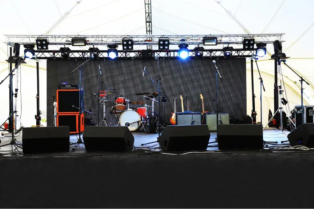 Stage SetupPavilion events and more tents for events, led screens and mobile toilets for events